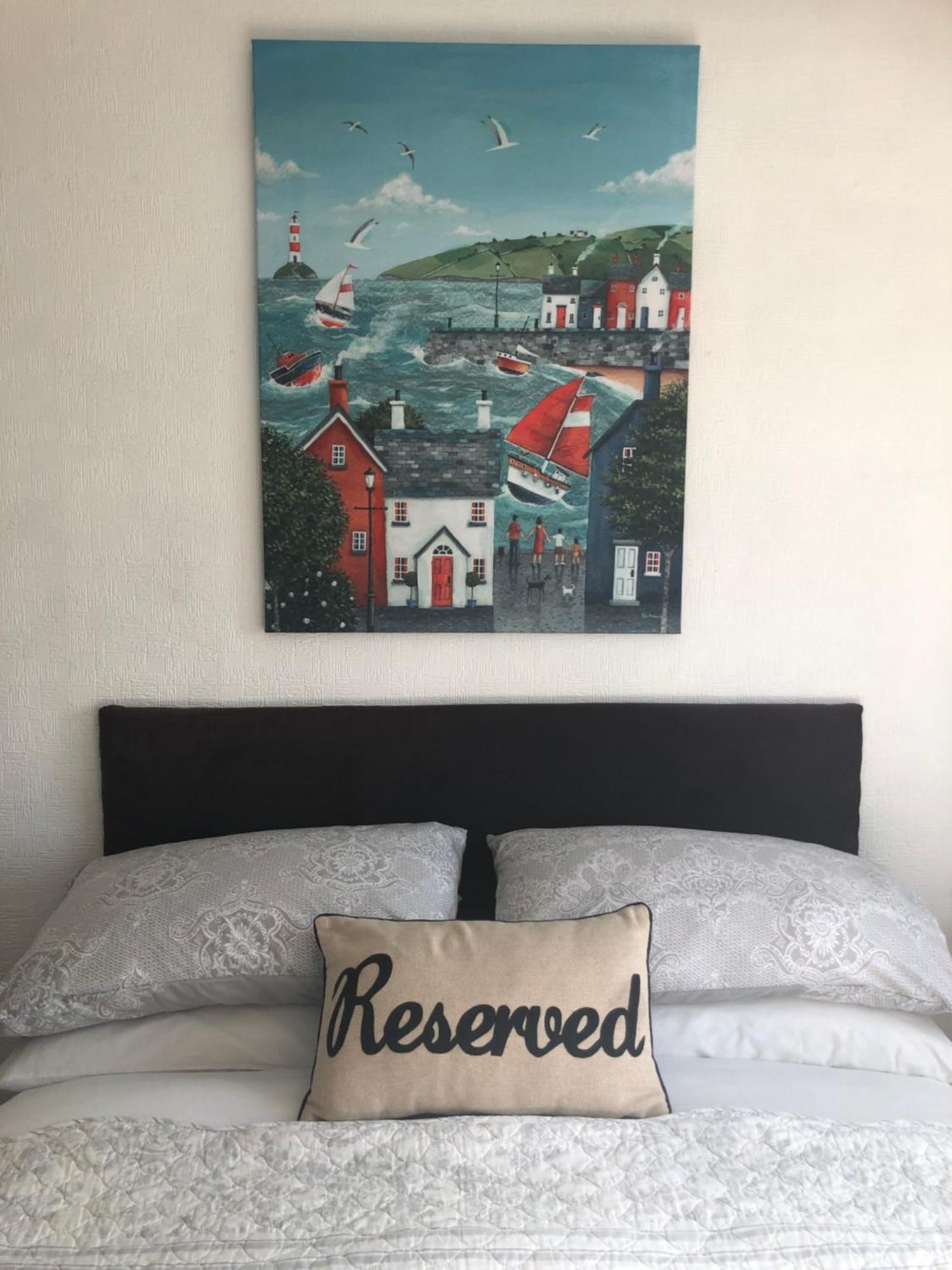 Southend Airport Bed & Breakfast ロッチフォード エクステリア 写真